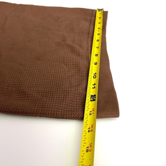 Colsie Ribbed Brown Shorts - Picture 4 of 5